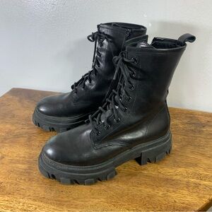 Lintervalle, lace up combat style made in Italy leather boots